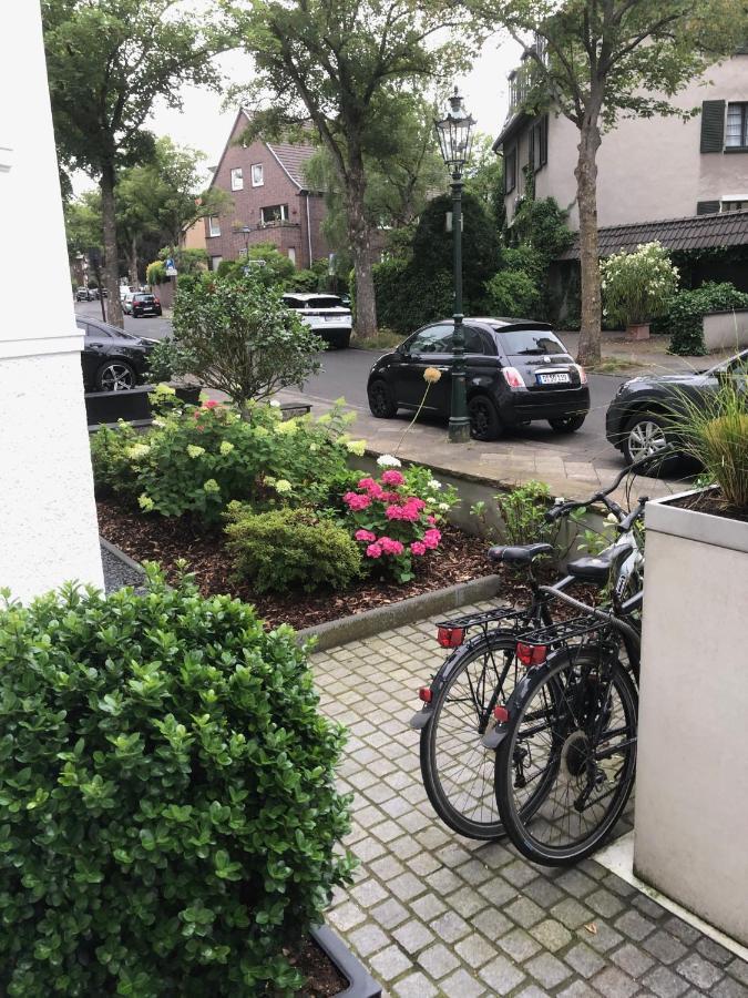 Privatzimmer Schoenfelder Düsseldorf Eksteriør billede